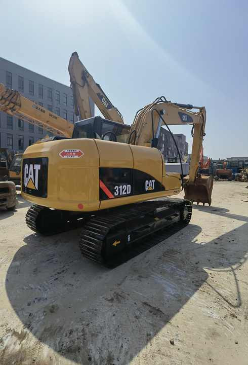 Cat 312D - Pelle sur chenille: photos 1 Cat 312D - Pelle sur chenille: photos 1