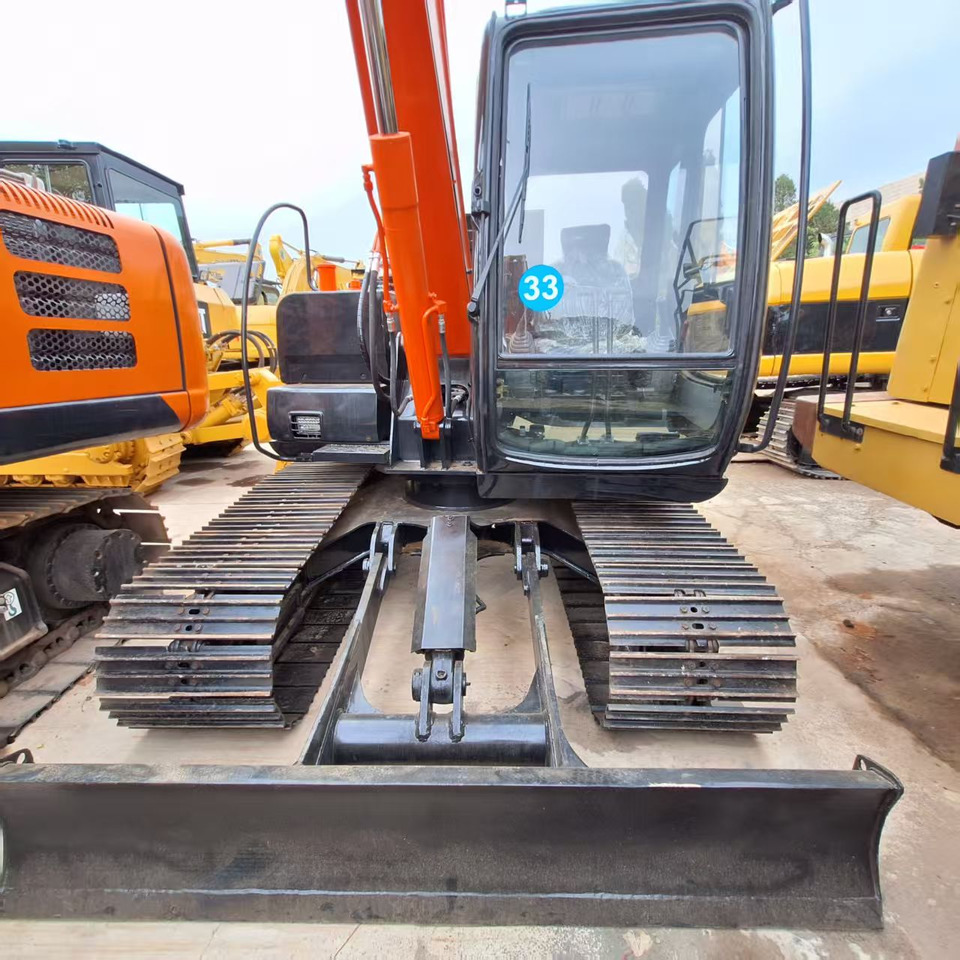 Hitachi EX60 Excavator - Pelle sur chenille: photos 3 Hitachi EX60 Excavator - Pelle sur chenille: photos 3