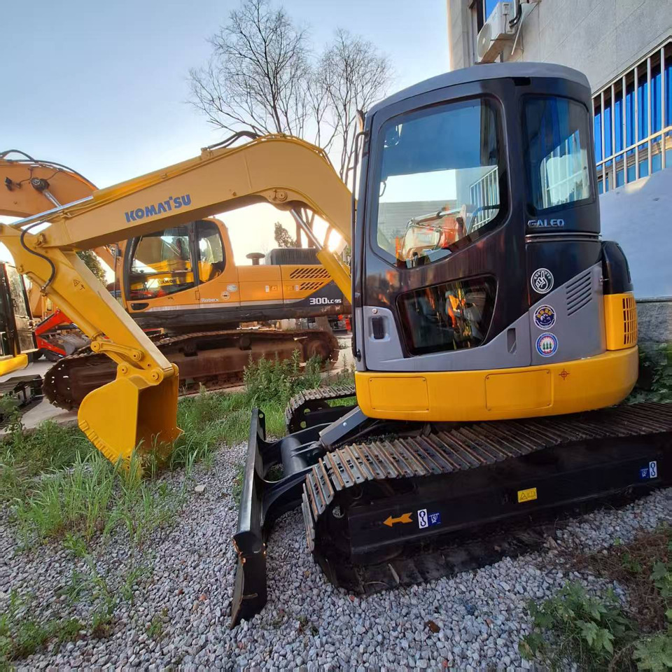 Komatsu pc78 Excavator - Pelle sur chenille: photos 2 Komatsu pc78 Excavator - Pelle sur chenille: photos 2