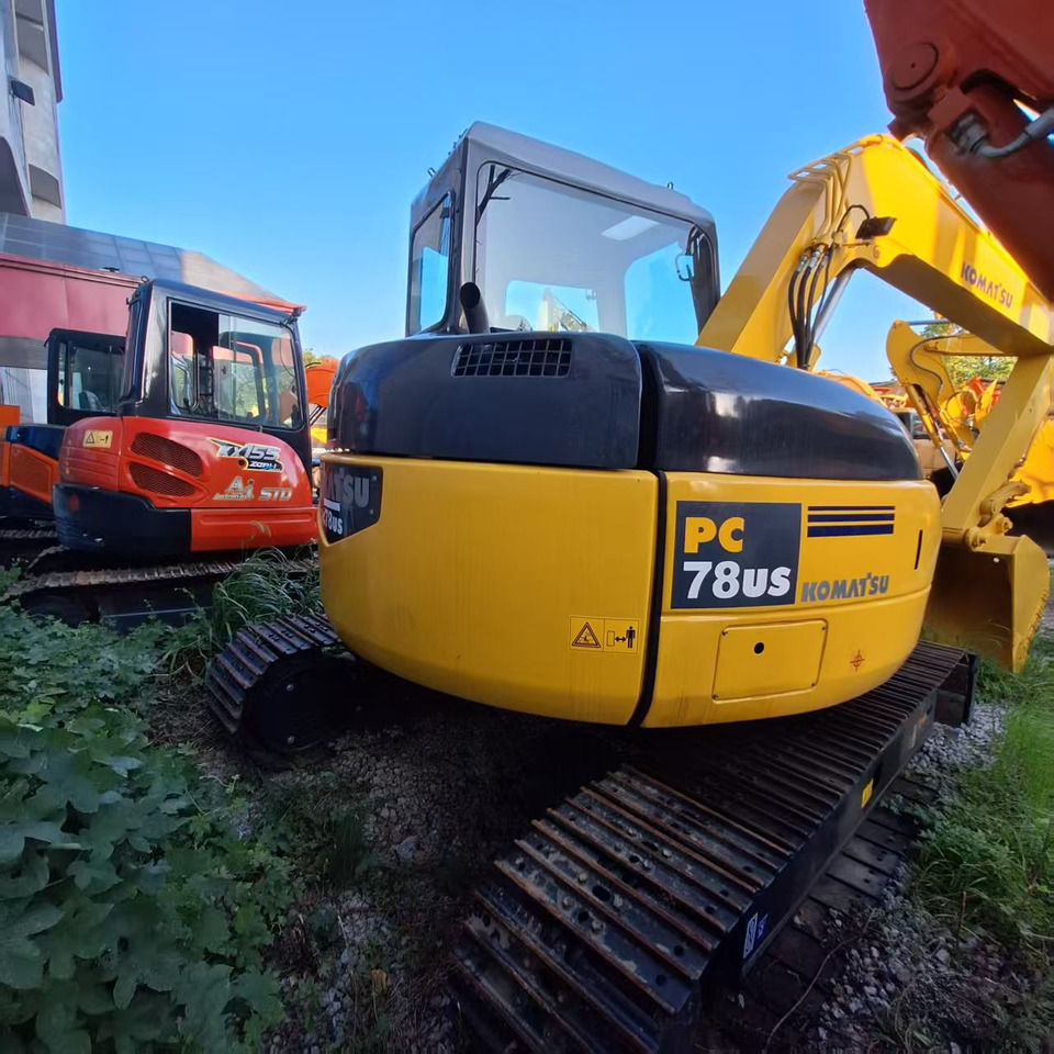 Komatsu pc78us Excavator - Pelle sur chenille: photos 1 Komatsu pc78us Excavator - Pelle sur chenille: photos 1