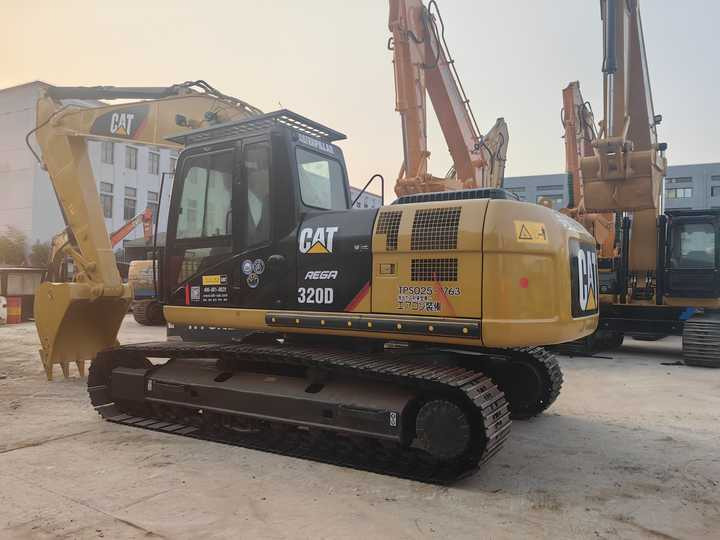 Used excavator cat320 Japan brand Used CAT 320 Excavator Caterpillar 320D Crawler Excavator CAT320 used digger for sale - Pelle sur chenille: photos 5 Used excavator cat320 Japan brand Used CAT 320 Excavator Caterpillar 320D Crawler Excavator CAT320 used digger for sale - Pelle sur chenille: photos 5