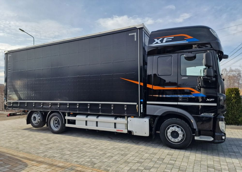 DAF XF 530 SUPER SPACE CAB /SSC / ACC /EURO 6 - Camion à rideaux coulissants: photos 2 DAF XF 530 SUPER SPACE CAB /SSC / ACC /EURO 6 - Camion à rideaux coulissants: photos 2