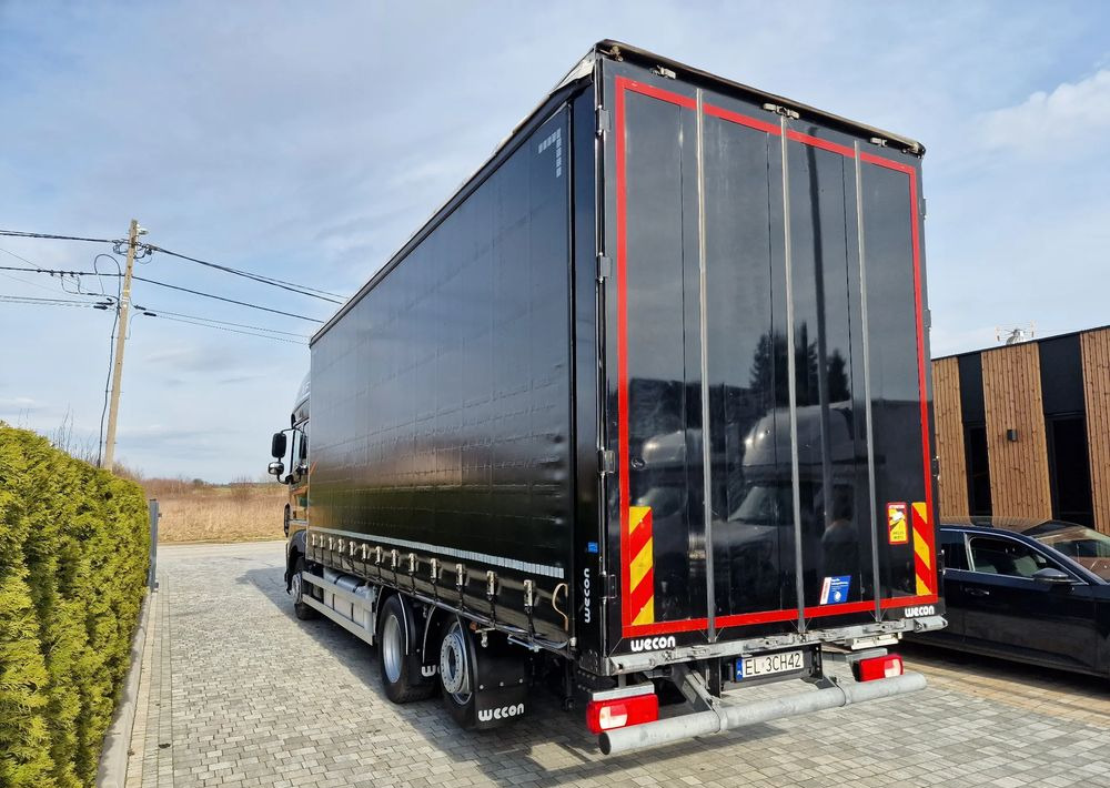 DAF XF 530 SUPER SPACE CAB /SSC / ACC /EURO 6 - Camion à rideaux coulissants: photos 5 DAF XF 530 SUPER SPACE CAB /SSC / ACC /EURO 6 - Camion à rideaux coulissants: photos 5