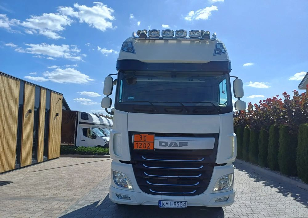 DAF XF 480 SUPER SPACE CAB z PEŁNYM ADR + HYDRAULIKA - Tracteur routier: photos 3 DAF XF 480 SUPER SPACE CAB z PEŁNYM ADR + HYDRAULIKA - Tracteur routier: photos 3