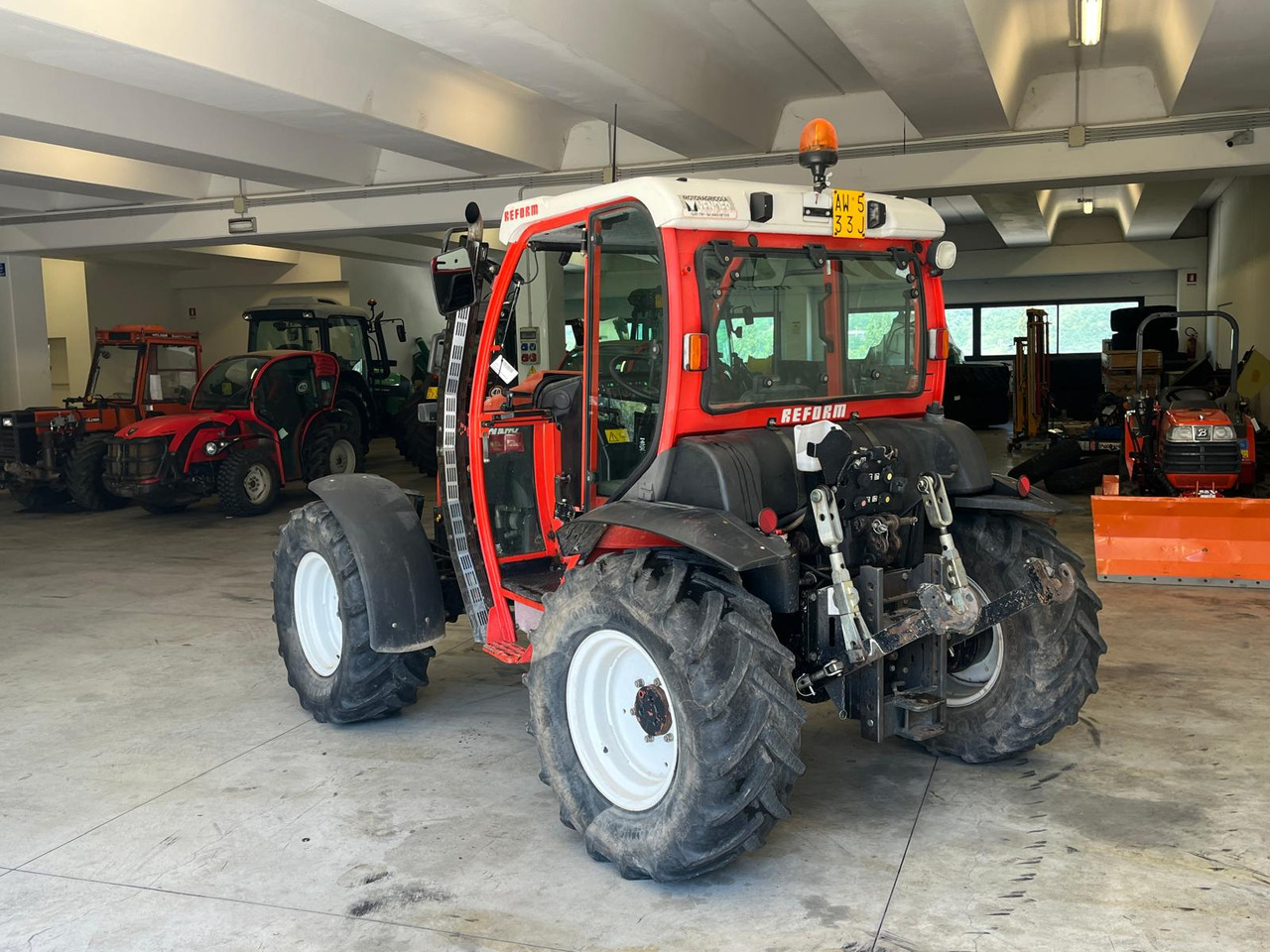 REFORM MOUNTY 80 - Tracteur agricole: photos 5 REFORM MOUNTY 80 - Tracteur agricole: photos 5