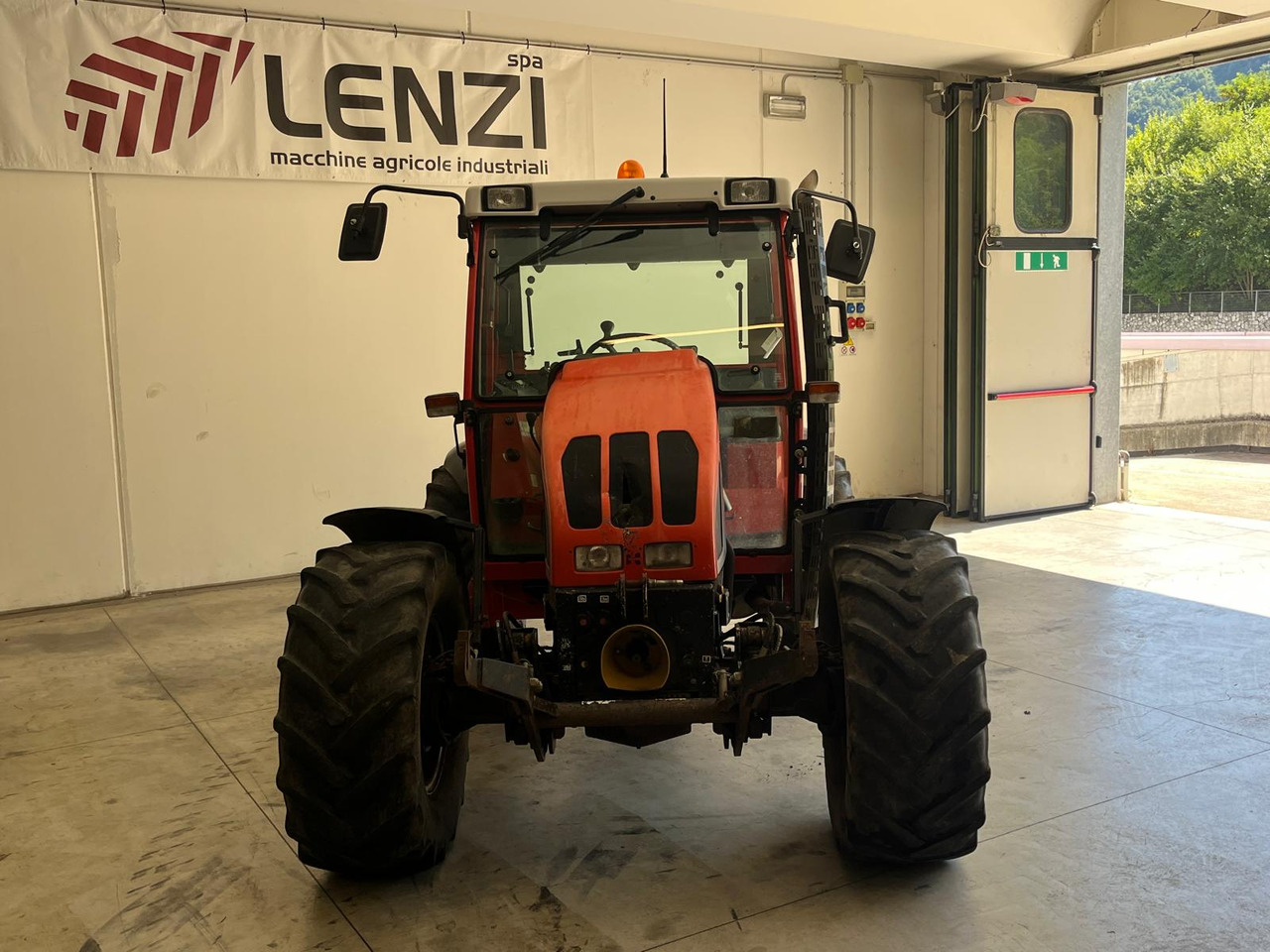 REFORM MOUNTY 80 - Tracteur agricole: photos 2 REFORM MOUNTY 80 - Tracteur agricole: photos 2