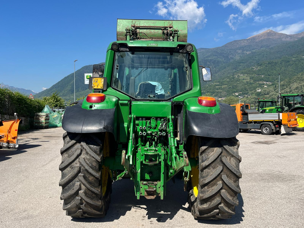 Tracteur agricole TRATTORE JOHN DEERE 6320: photos 11