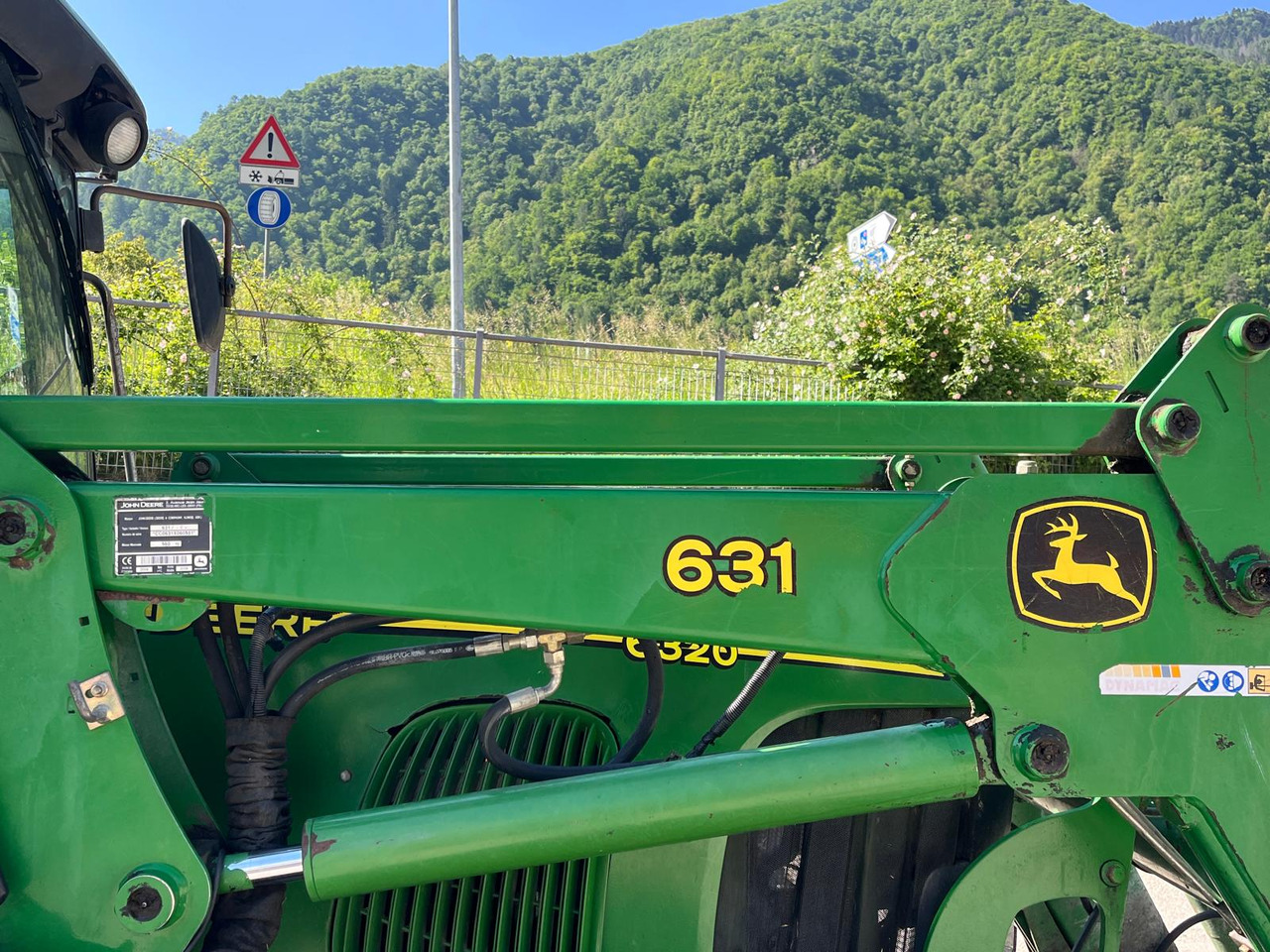 Tracteur agricole TRATTORE JOHN DEERE 6320: photos 16