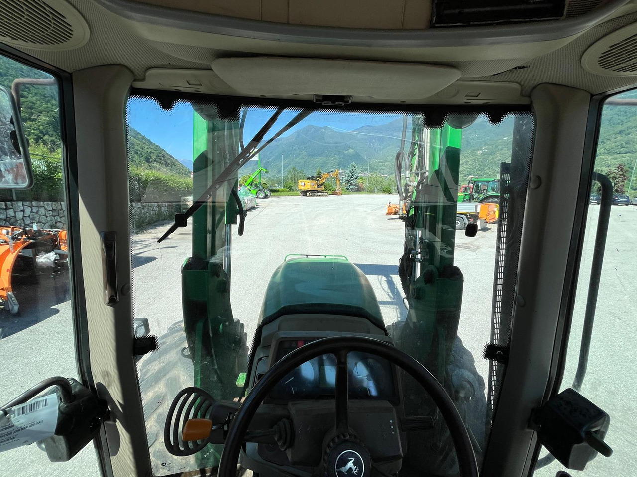 Tracteur agricole TRATTORE JOHN DEERE 6320: photos 15