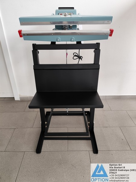 PFS650 bag sealing machine - Machine d'emballage et de conditionnement: photos 2 PFS650 bag sealing machine - Machine d'emballage et de conditionnement: photos 2