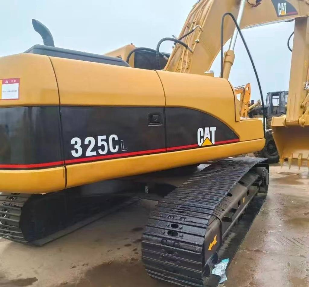 CAT 325 C - Pelle sur chenille: photos 1 CAT 325 C - Pelle sur chenille: photos 1