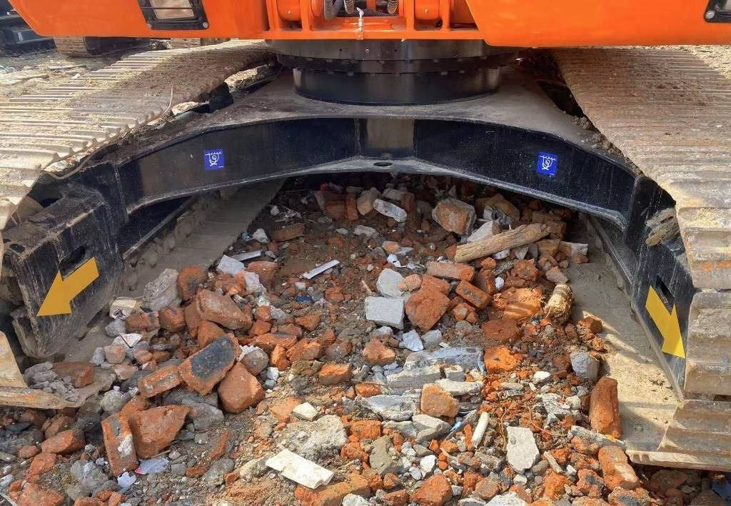 Doosan DH 150 - Pelle sur chenille: photos 5 Doosan DH 150 - Pelle sur chenille: photos 5