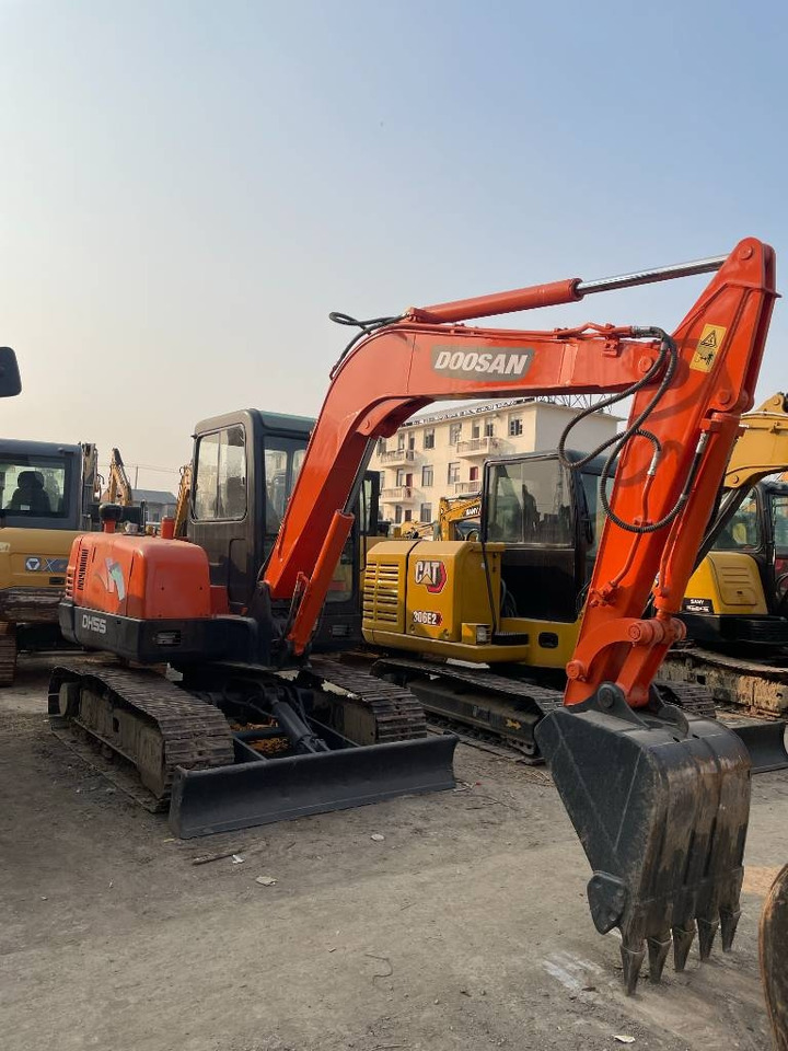 Doosan DH 55  - Mini pelle: photos 1 Doosan DH 55  - Mini pelle: photos 1