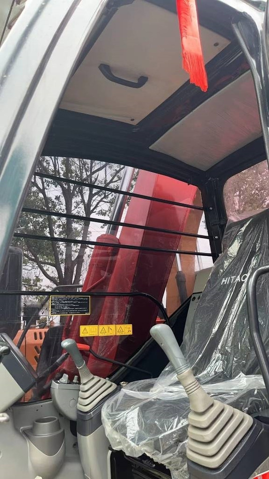 Hitachi ZX 70 - Mini pelle: photos 4 Hitachi ZX 70 - Mini pelle: photos 4