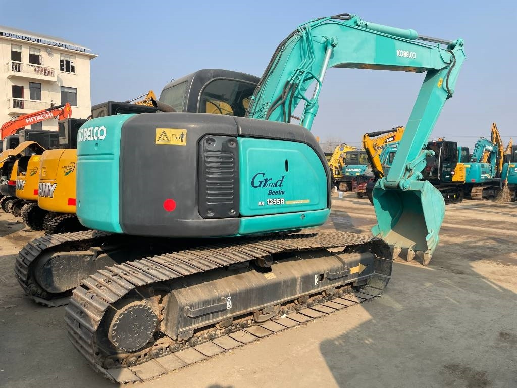 Kobelco SK 135 SR LC - Pelle sur chenille: photos 1 Kobelco SK 135 SR LC - Pelle sur chenille: photos 1
