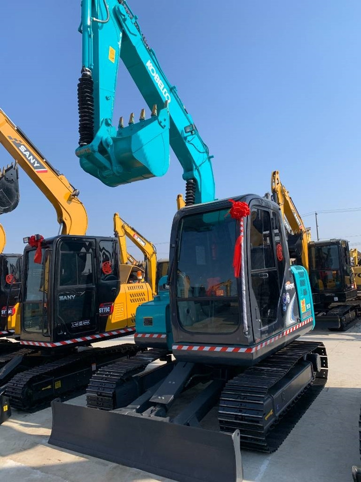 Kobelco SK 75 - Pelle sur chenille: photos 1 Kobelco SK 75 - Pelle sur chenille: photos 1