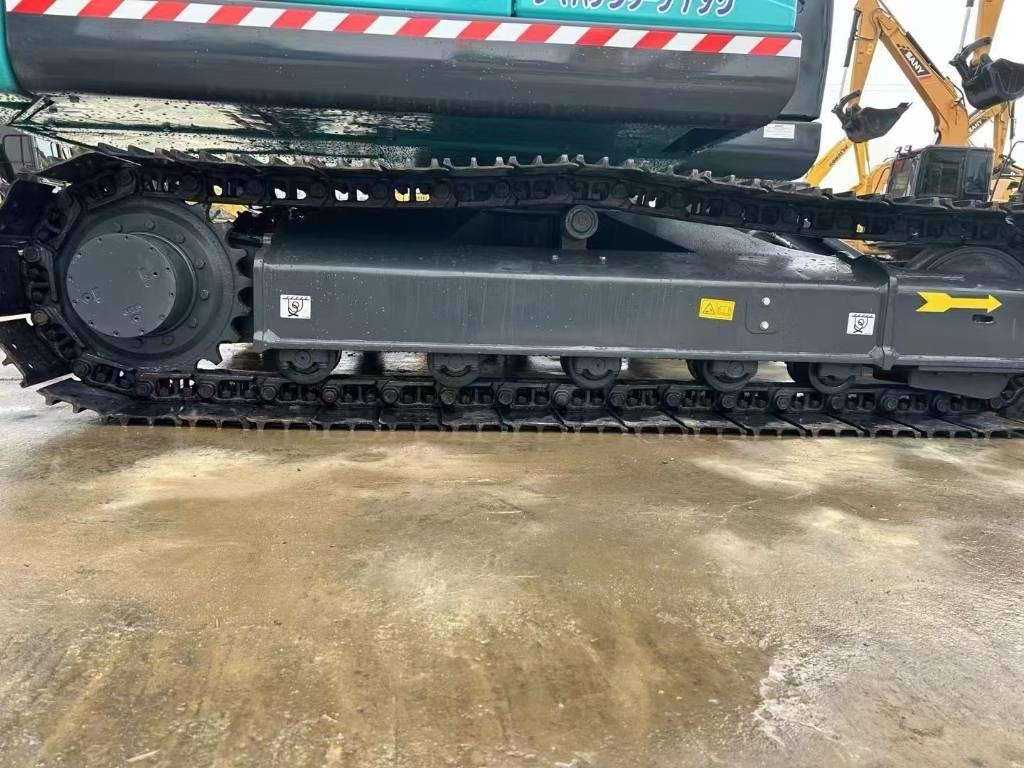 Kobelco SK 75 - Pelle sur chenille: photos 2 Kobelco SK 75 - Pelle sur chenille: photos 2