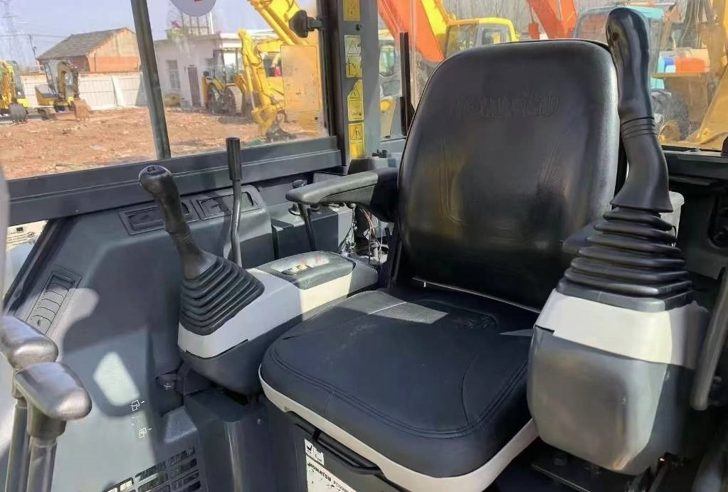 Komatsu PC 55  - Mini pelle: photos 2 Komatsu PC 55  - Mini pelle: photos 2