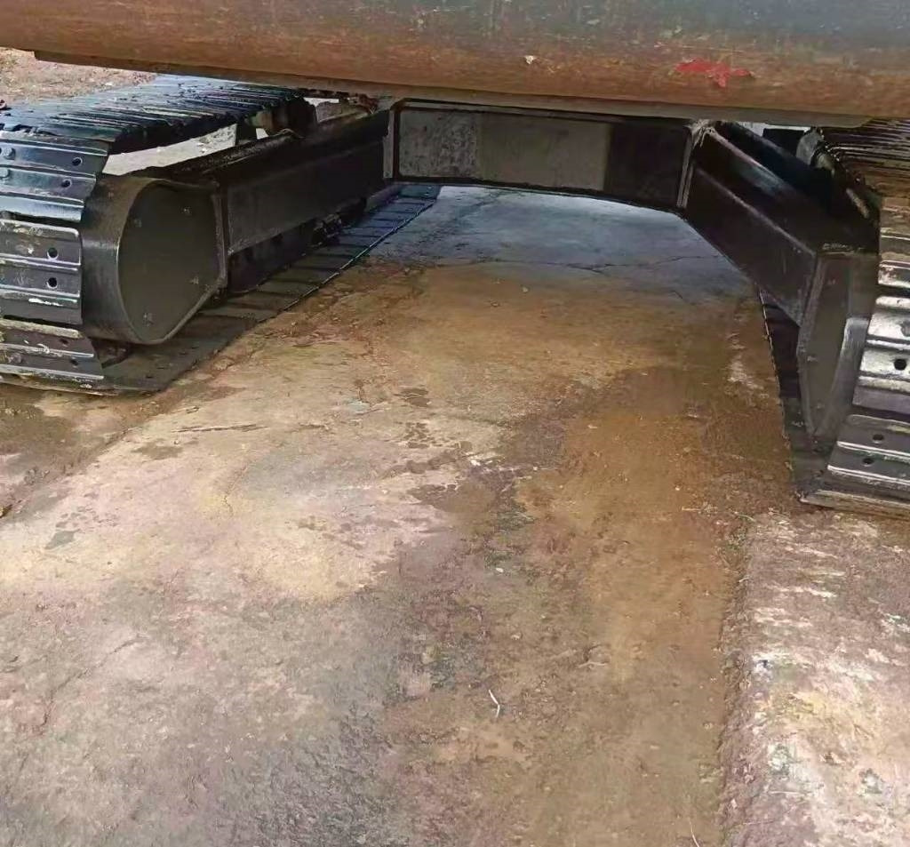 Komatsu PC 56  - Mini pelle: photos 3 Komatsu PC 56  - Mini pelle: photos 3