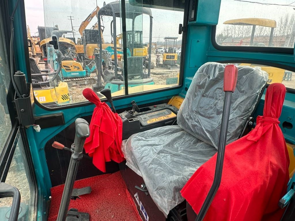 Mini pelle Kubota U 30: photos 9
