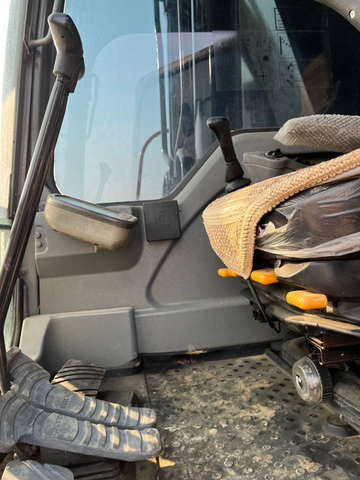 Volvo 290 - Pelle sur chenille: photos 4 Volvo 290 - Pelle sur chenille: photos 4