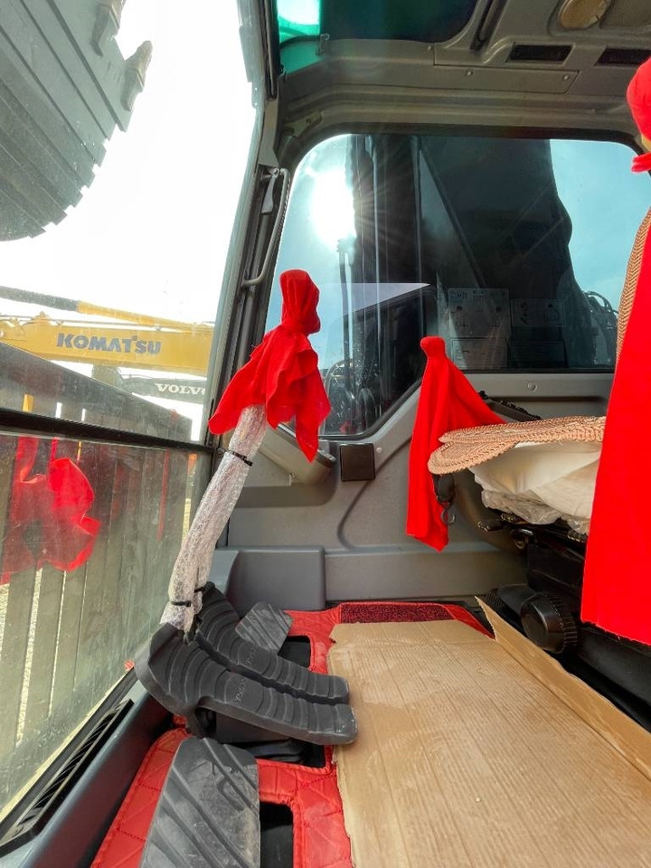 Volvo EC 290 - Pelle sur chenille: photos 5 Volvo EC 290 - Pelle sur chenille: photos 5