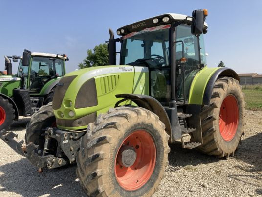 Claas ARES 697 ATZ - Tracteur agricole: photos 1 Claas ARES 697 ATZ - Tracteur agricole: photos 1