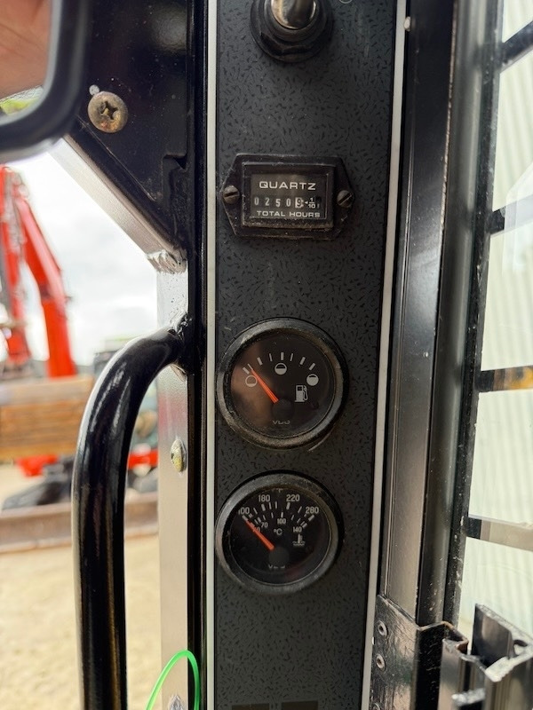 Chargeuse sur chenilles Gehl RT 105: photos 10 Chargeuse sur chenilles Gehl RT 105: photos 10