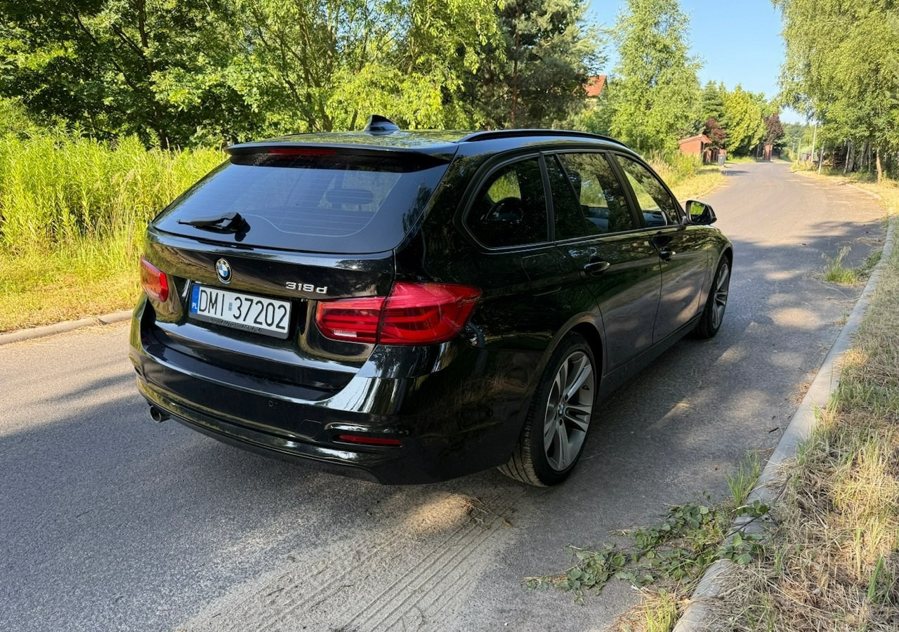 BMW SERIA 3 V (F30/F31/F34) BMW SERIA 3 318d 150KM Automat SportLine*AdaptiveLed*Navi*Półskóra*SerwisBMW* FV - Voiture break: photos 4 BMW SERIA 3 V (F30/F31/F34) BMW SERIA 3 318d 150KM Automat SportLine*AdaptiveLed*Navi*Półskóra*SerwisBMW* FV - Voiture break: photos 4