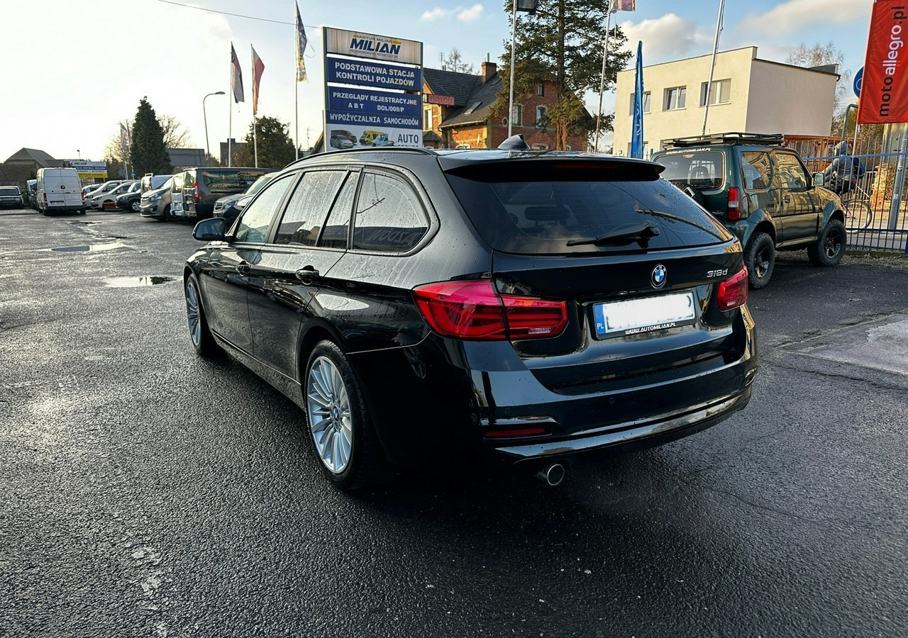 BMW SERIA 3 V (F30/F31/F34) BMW SERIA 3 318d 150KM Automat SportLine*AdaptiveLed*Navi*Półskóra*SerwisBMW* FV - Voiture: photos 4 BMW SERIA 3 V (F30/F31/F34) BMW SERIA 3 318d 150KM Automat SportLine*AdaptiveLed*Navi*Półskóra*SerwisBMW* FV - Voiture: photos 4