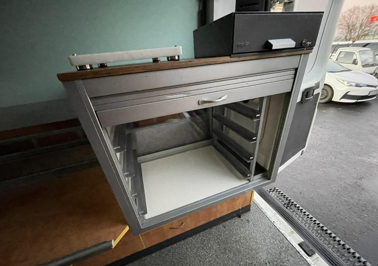 Citroen Jumper Autosklep pieczywa Gastronomiczny Food Truck Foodtruck sklep bar 201 - Camion magasin: photos 5 Citroen Jumper Autosklep pieczywa Gastronomiczny Food Truck Foodtruck sklep bar 201 - Camion magasin: photos 5