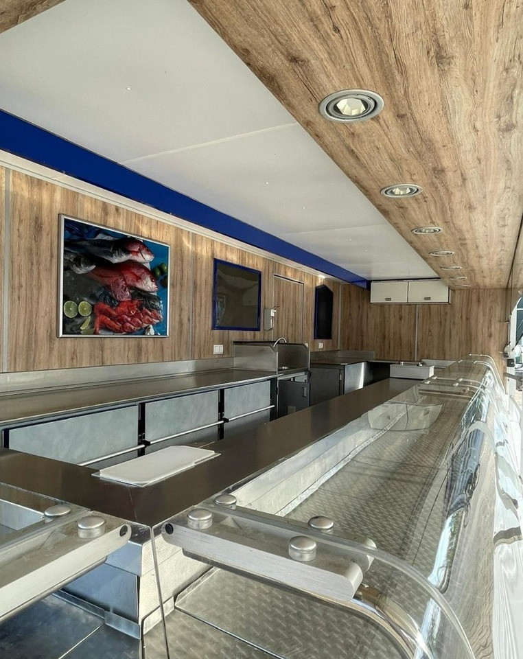 Fiat Ducato Autosklep wędlin Gastronomiczna food truck foodtruck sklep Borco 201 - Camion magasin: photos 4 Fiat Ducato Autosklep wędlin Gastronomiczna food truck foodtruck sklep Borco 201 - Camion magasin: photos 4