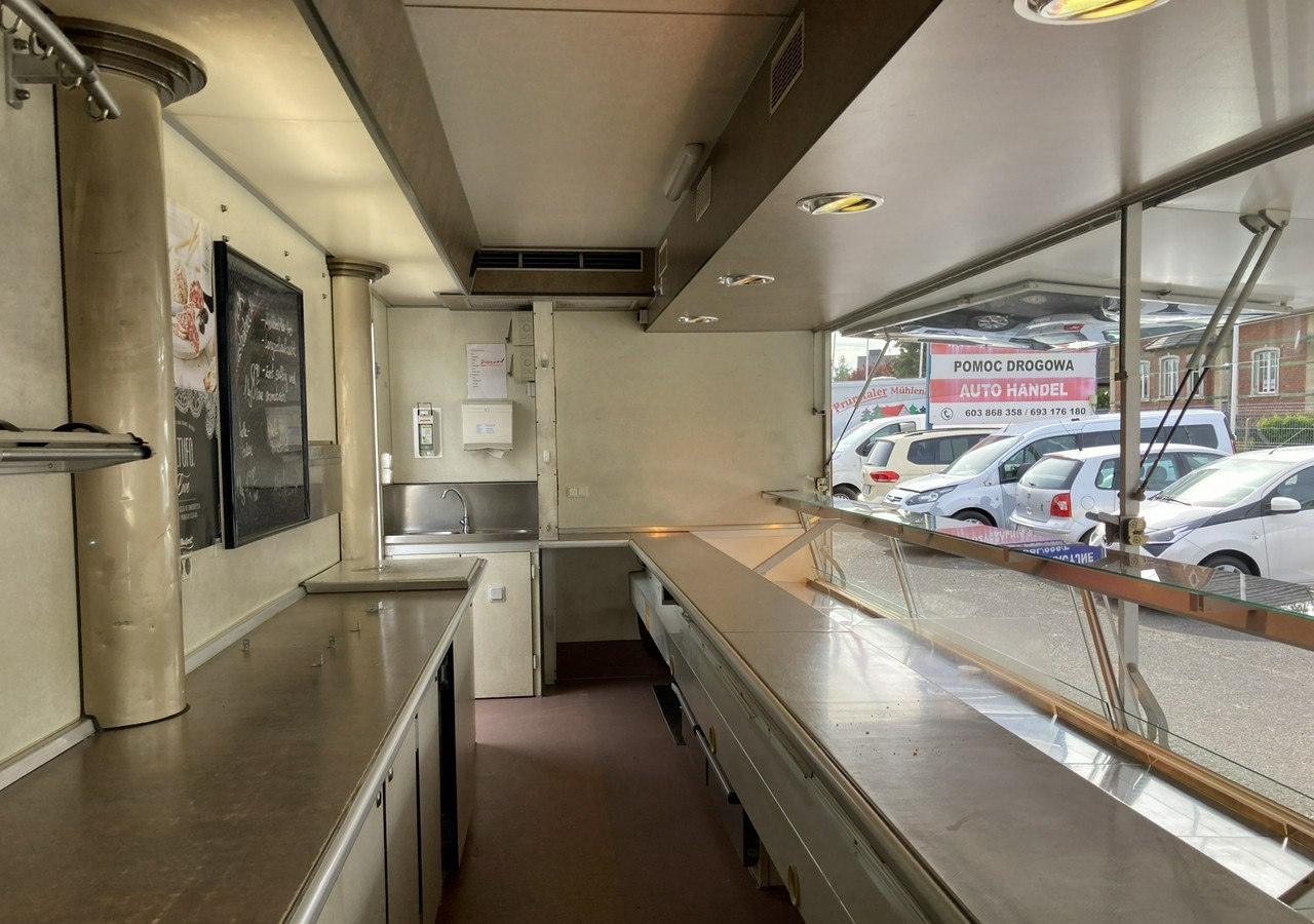 Fiat Ducato Autosklep wędlin Gastronomiczny Food Truck Foodtruck Sklep bar Borco - Camion magasin: photos 5 Fiat Ducato Autosklep wędlin Gastronomiczny Food Truck Foodtruck Sklep bar Borco - Camion magasin: photos 5