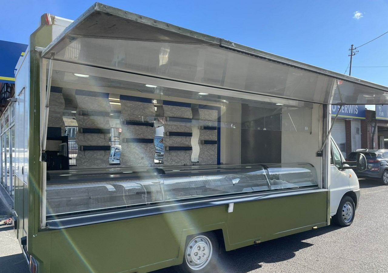 Fiat Ducato Autosklep wędlin Ryb Gastronomiczny Food Truck Foodtruck Sklep 2006 - Camion magasin: photos 5 Fiat Ducato Autosklep wędlin Ryb Gastronomiczny Food Truck Foodtruck Sklep 2006 - Camion magasin: photos 5