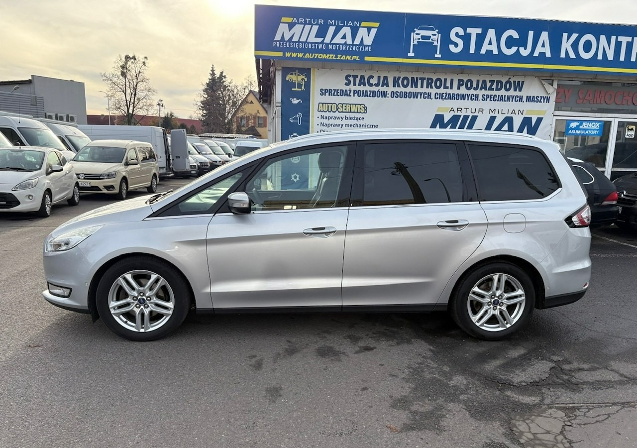 Ford Galaxy V 2.0Tdci 180KM Automat Titanium+ 7osobowy Navi LED Asystent Nagłośnie - Voiture: photos 3 Ford Galaxy V 2.0Tdci 180KM Automat Titanium+ 7osobowy Navi LED Asystent Nagłośnie - Voiture: photos 3