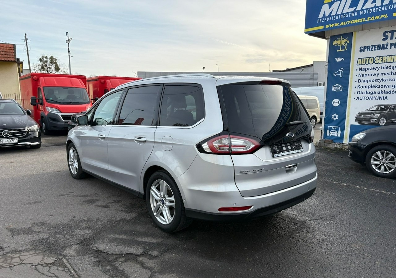 Ford Galaxy V 2.0Tdci 180KM Automat Titanium+ 7osobowy Navi LED Asystent Nagłośnie - Voiture: photos 4 Ford Galaxy V 2.0Tdci 180KM Automat Titanium+ 7osobowy Navi LED Asystent Nagłośnie - Voiture: photos 4