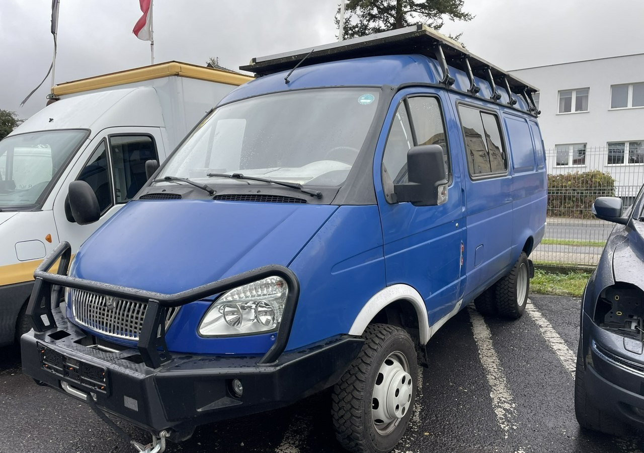 Gaz Gazela Gaz Gazelle Kamper furgon 4X4 benzyna + GAZ LPG Solar 94329km 2010 - Fourgon utilitaire: photos 2 Gaz Gazela Gaz Gazelle Kamper furgon 4X4 benzyna + GAZ LPG Solar 94329km 2010 - Fourgon utilitaire: photos 2