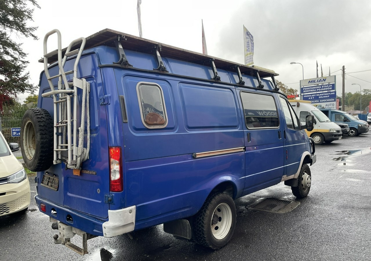 Gaz Gazela Gaz Gazelle Kamper furgon 4X4 benzyna + GAZ LPG Solar 94329km 2010 - Fourgon utilitaire: photos 4 Gaz Gazela Gaz Gazelle Kamper furgon 4X4 benzyna + GAZ LPG Solar 94329km 2010 - Fourgon utilitaire: photos 4