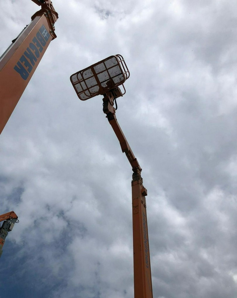 Nacelle télescopique Inna Inny Podnośnik koszowy Haulotte H23 zwyżka 4x4 12082 mg 23 metrów: photos 9