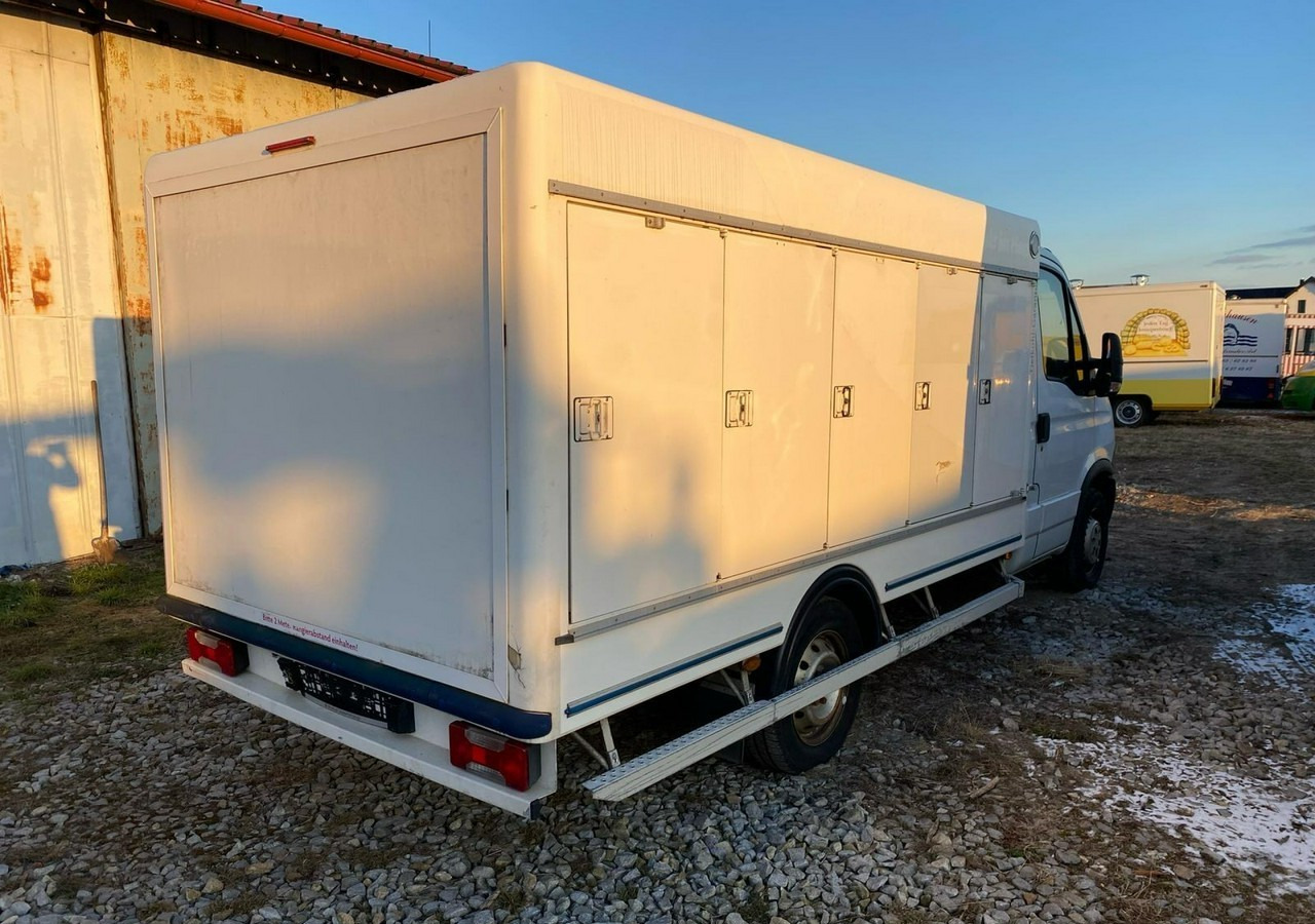 Iveco Inny Iveco Iveco Daily 35-13 chłodnia 10 komorowa Mrożnia do -40C Model 2014 - Utilitaire frigorifique: photos 3 Iveco Inny Iveco Iveco Daily 35-13 chłodnia 10 komorowa Mrożnia do -40C Model 2014 - Utilitaire frigorifique: photos 3