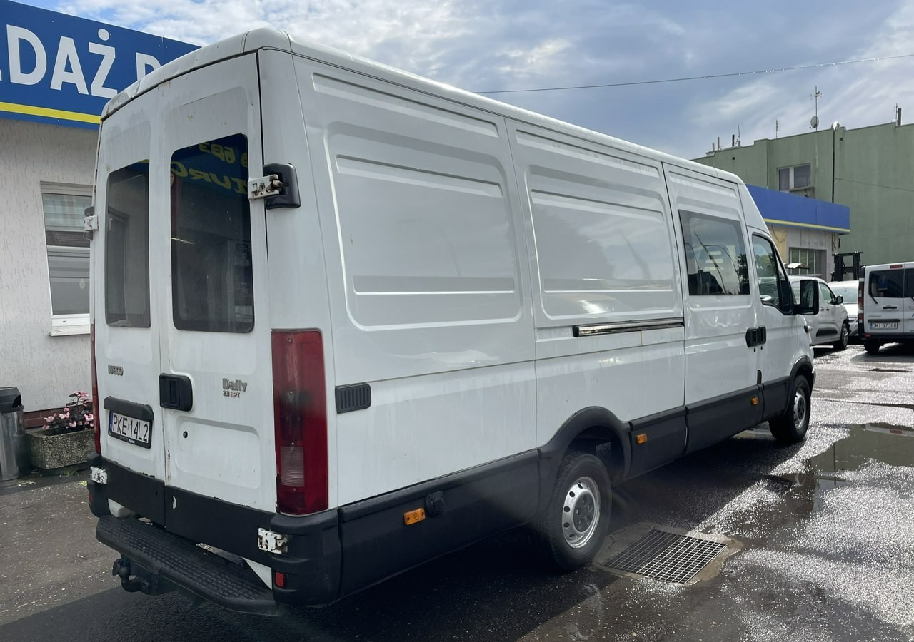 Iveco Iveco Daily 35S14 Maxi Brygadówka dokka doka 7-osobowy - Utilitaire double cabine: photos 5 Iveco Iveco Daily 35S14 Maxi Brygadówka dokka doka 7-osobowy - Utilitaire double cabine: photos 5