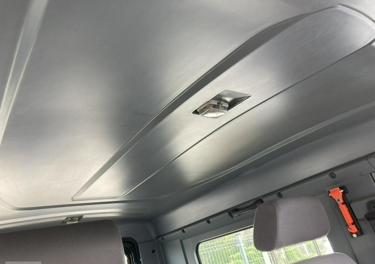 Iveco Massif Iveco 3.0 HPI 4X4 Klima Massif Santana Ciężarowy 2009 - Fourgon utilitaire: photos 3 Iveco Massif Iveco 3.0 HPI 4X4 Klima Massif Santana Ciężarowy 2009 - Fourgon utilitaire: photos 3