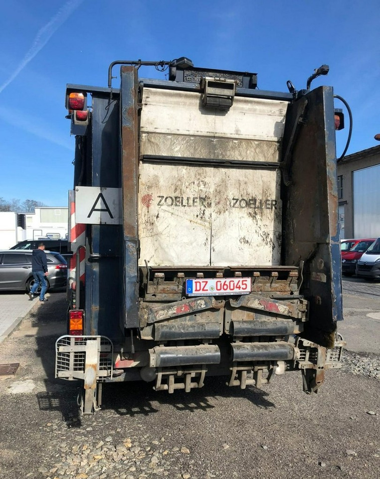 MAN TGA 26.320 Śmieciarka TGA 26.320 Śmieciarka Powerpress 525 FAUN 2008 - Benne à ordures ménagères: photos 5 MAN TGA 26.320 Śmieciarka TGA 26.320 Śmieciarka Powerpress 525 FAUN 2008 - Benne à ordures ménagères: photos 5