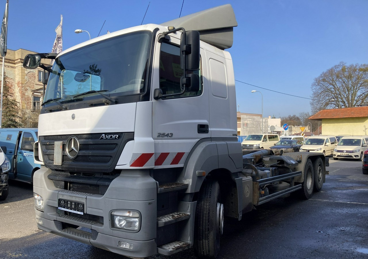 Mercedes-Benz Axor 2543 Hakowiec MEILLER-KIPPER Model 2009 Axor 2543 Hakowiec MEILLER-KIPPER Model 2009 - Camion ampliroll: photos 1 Mercedes-Benz Axor 2543 Hakowiec MEILLER-KIPPER Model 2009 Axor 2543 Hakowiec MEILLER-KIPPER Model 2009 - Camion ampliroll: photos 1