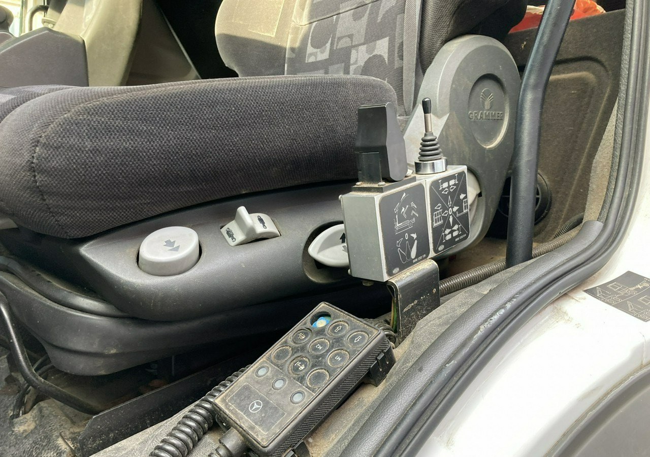 Mercedes-Benz Inny Mercedes-Benz Mercedes Axor 2543 Hakowiec bramowiec MEILLER-KIPPER Model 2009 en leasing occasion Mercedes-Benz Inny Mercedes-Benz Mercedes Axor 2543 Hakowiec bramowiec MEILLER-KIPPER Model 2009: photos 19