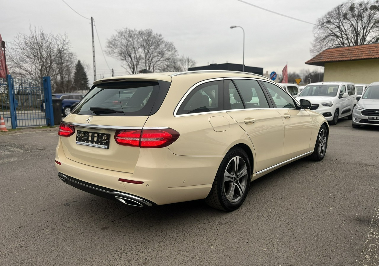 Mercedes-Benz Klasa E E220d T 9G-tronic 197KM Navi FullLed Kamera Asystent Model 2020 FV 2 - Voiture: photos 4 Mercedes-Benz Klasa E E220d T 9G-tronic 197KM Navi FullLed Kamera Asystent Model 2020 FV 2 - Voiture: photos 4