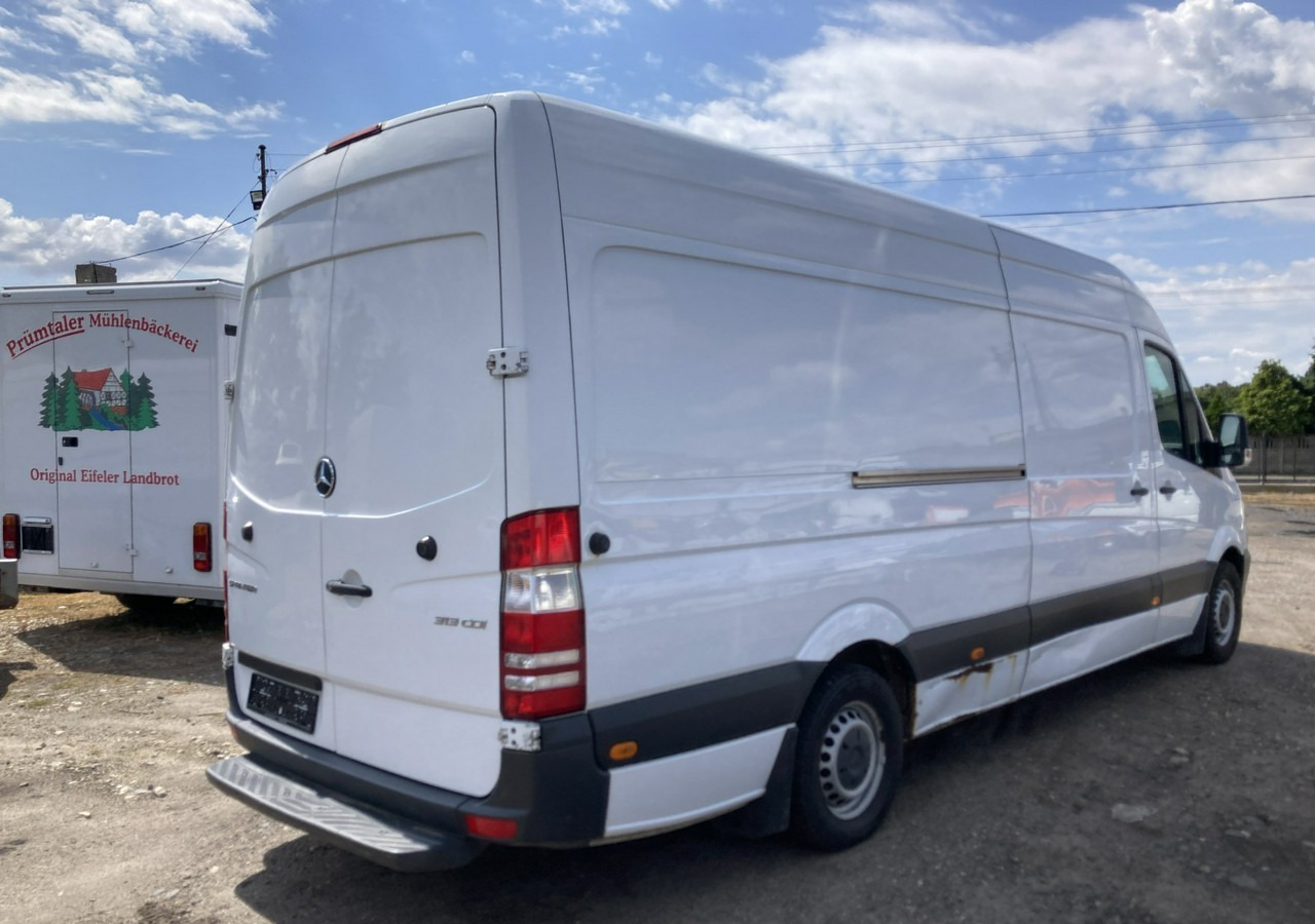 Mercedes-Benz Sprinter Sprinter 313CDI Max 2015 - Fourgon utilitaire: photos 2 Mercedes-Benz Sprinter Sprinter 313CDI Max 2015 - Fourgon utilitaire: photos 2
