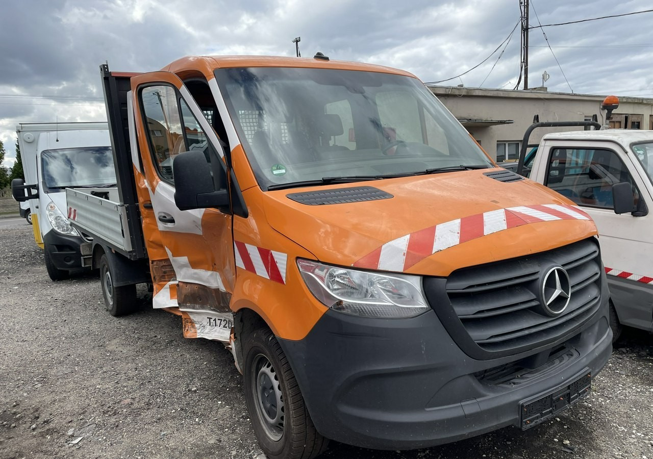 Mercedes-Benz Sprinter Sprinter 314 Dokka Brygadówka 7-oso doka Klim skrzynia rama Model 20 - Utilitaire plateau, Utilitaire double cabine: photos 2 Mercedes-Benz Sprinter Sprinter 314 Dokka Brygadówka 7-oso doka Klim skrzynia rama Model 20 - Utilitaire plateau, Utilitaire double cabine: photos 2