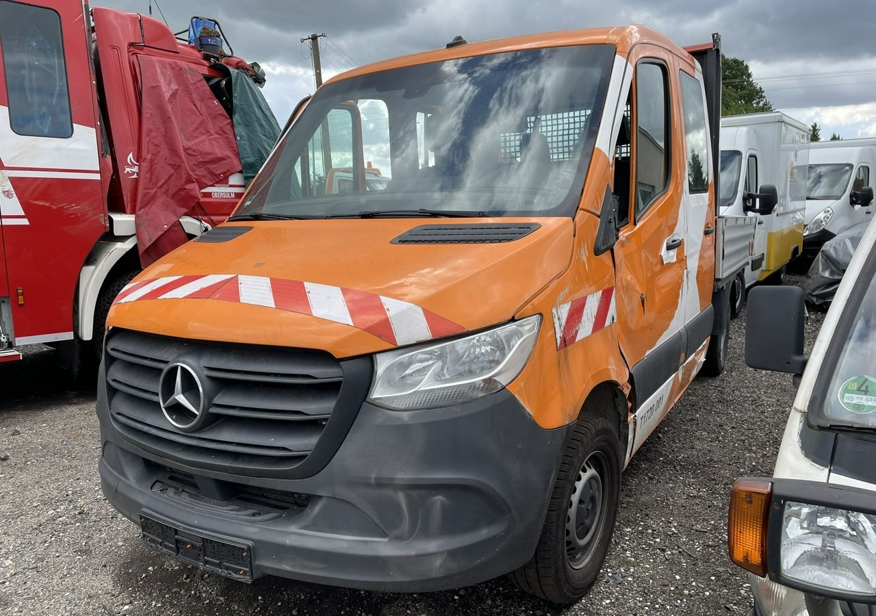 Mercedes-Benz Sprinter Sprinter 314 Dokka Brygadówka 7-oso doka Klim skrzynia rama Model 20 - Utilitaire plateau, Utilitaire double cabine: photos 1 Mercedes-Benz Sprinter Sprinter 314 Dokka Brygadówka 7-oso doka Klim skrzynia rama Model 20 - Utilitaire plateau, Utilitaire double cabine: photos 1