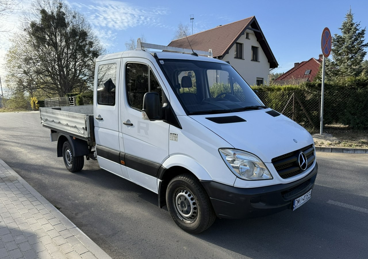 Mercedes-Benz Sprinter Sprinter 315 CDI dokka doka Brygadówka skrzynia 2007 - Utilitaire plateau, Utilitaire double cabine: photos 2 Mercedes-Benz Sprinter Sprinter 315 CDI dokka doka Brygadówka skrzynia 2007 - Utilitaire plateau, Utilitaire double cabine: photos 2